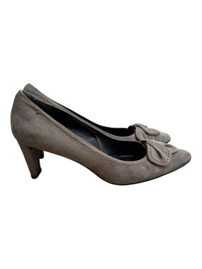 Stuart Weitzman Suede Bow Pumps Taupe Brown Heels Pointed Toe Women’s SIZE 6